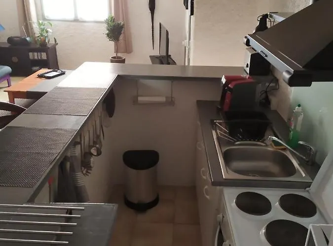 55 M2 Proche Commerces Et Parking Appartement