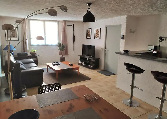 55 M2 Proche Commerces Et Parking Appartement Rivesaltes